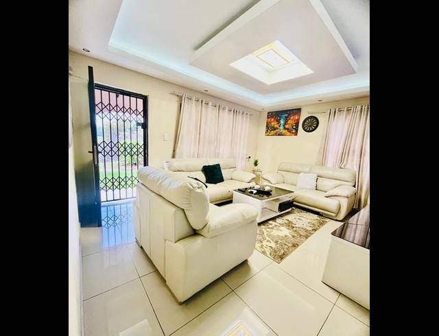 3 BEDROOM HOUSE FOR SALE IN AVOCA